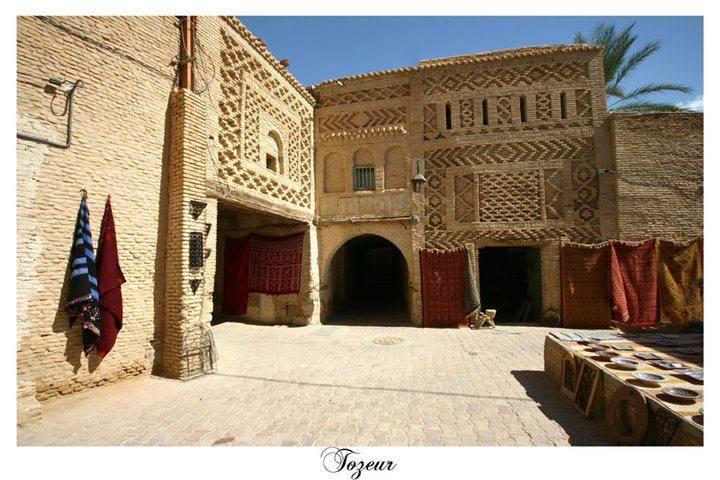 Maison D'Hotes Villa Fatima Tozeur Exterior foto